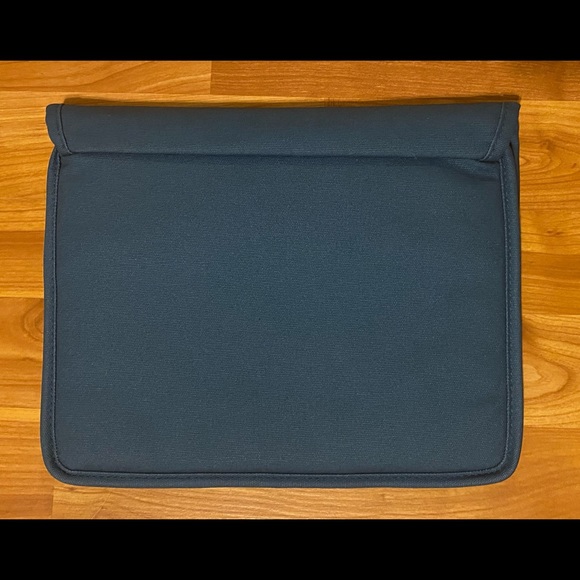 Timberland Tablet Case - Picture 4 of 5